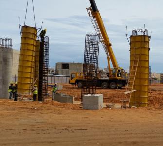VDN 2ème section à Dakar - Construction de viaducs mixtes